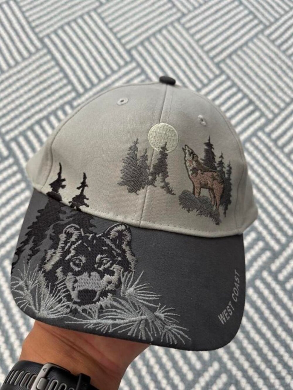 Polar USA Gray & Black Wolf Forest Graphic Cap OS